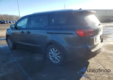 2021 Kia Sedona Lx z USA, uszkodzony, nr VIN KNDMB5C11M6667689